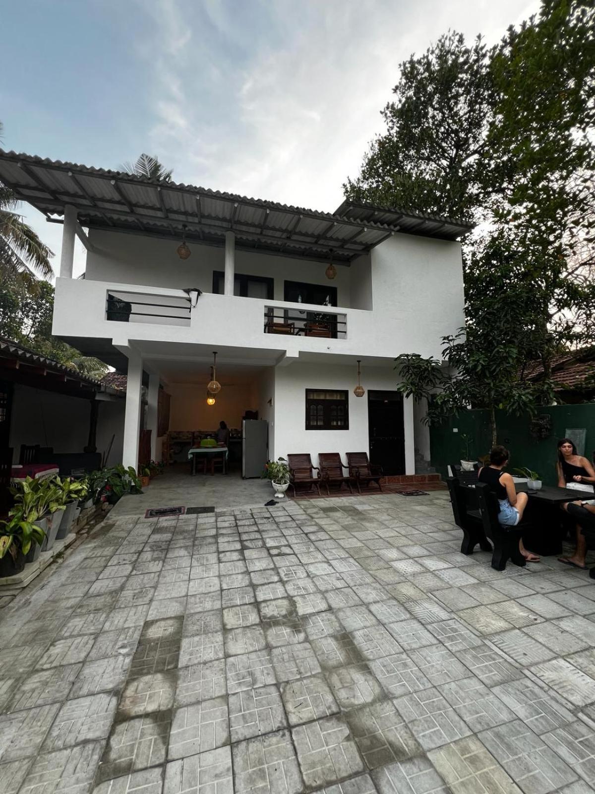Little Villa Guest House Ahangama Kültér fotó