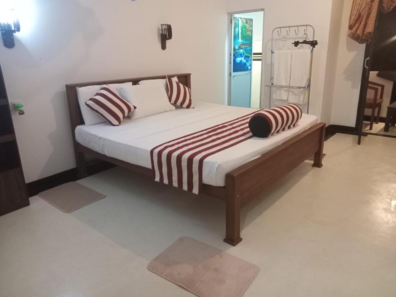 Little Villa Guest House Ahangama Kültér fotó
