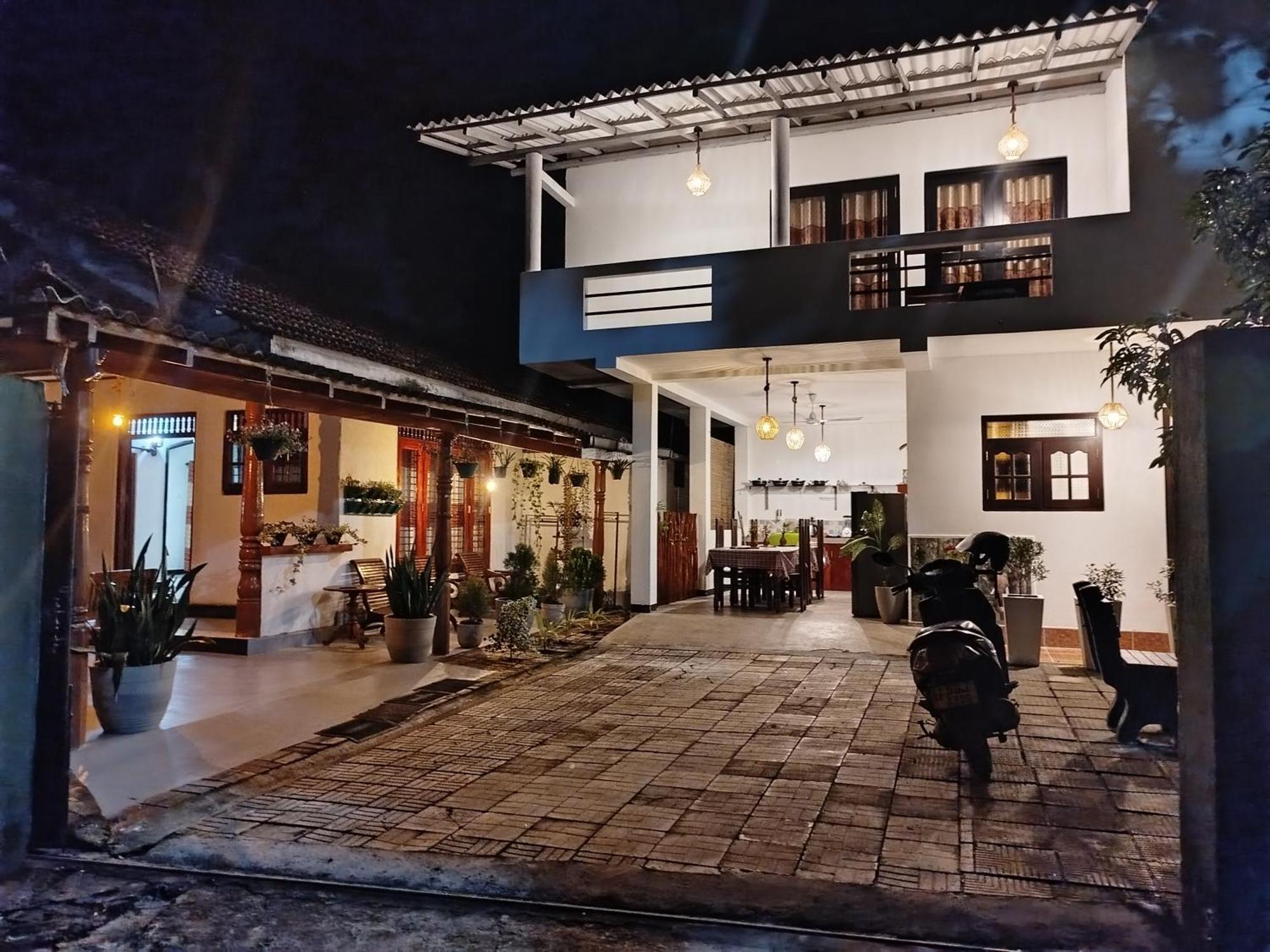 Little Villa Guest House Ahangama Kültér fotó