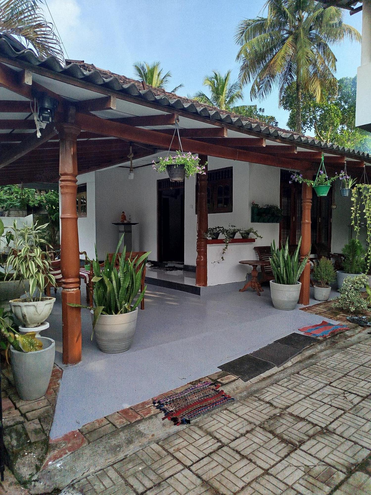 Little Villa Guest House Ahangama Kültér fotó